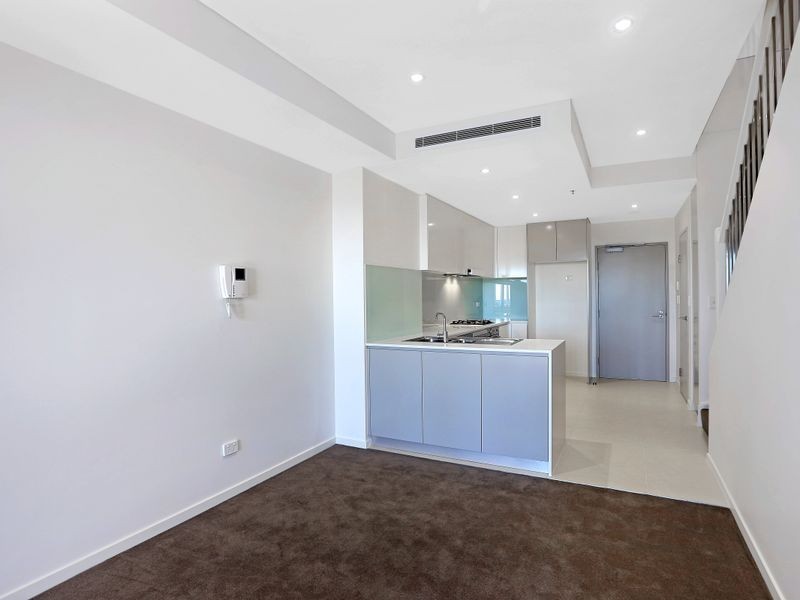 A712.8 Bourke Street, Mascot NSW 2020