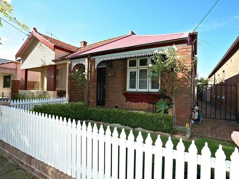 6 Percival Street, Carlton NSW 2218