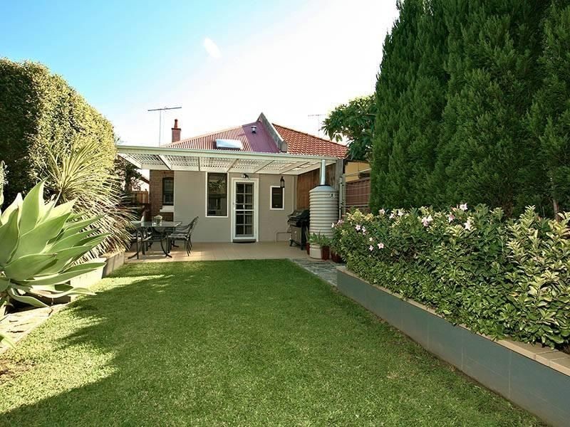 6 Percival Street, Carlton NSW 2218