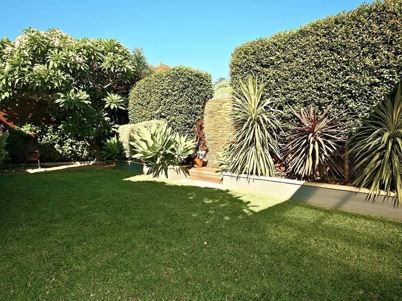 6 Percival Street, Carlton NSW 2218