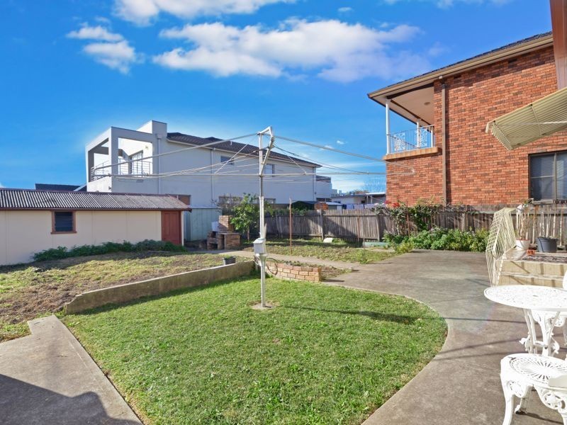 16 Percival Street, Carlton NSW 2218