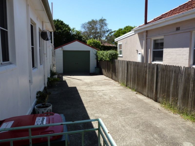 8 Henry Kendal Crescent, Mascot NSW 2020