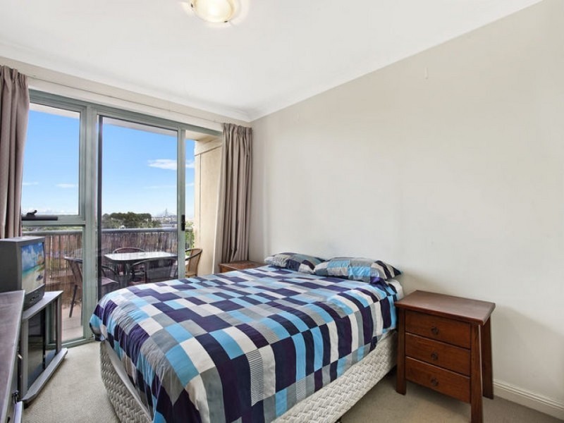 18/64 Lawson Square, Redfern NSW 2016