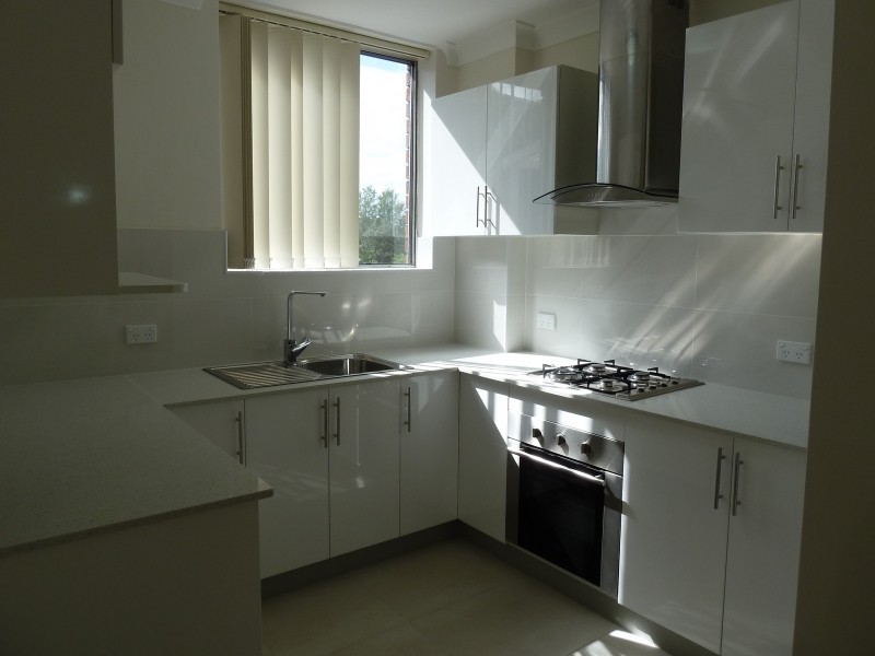 34/68 Mascot Drive, Eastlakes NSW 2018