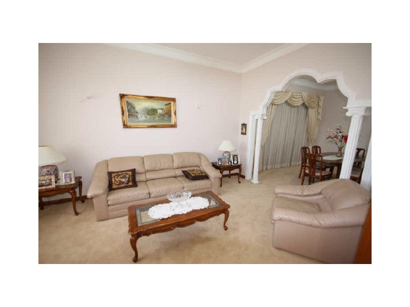 67 Universal Street, Eastlakes NSW 2018