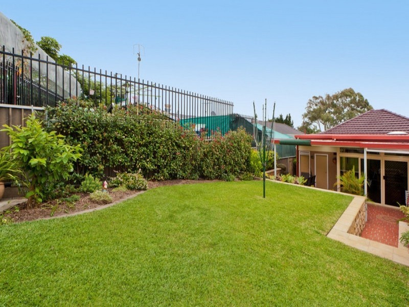 44 Vernon Avenue, Eastlakes NSW 2018