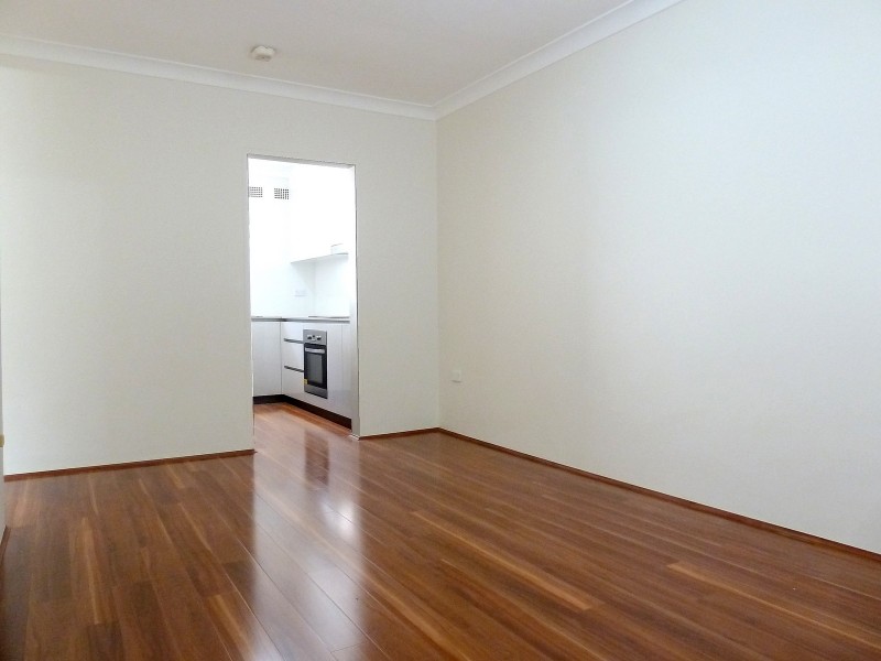 24/27 Dover Road, Botany NSW 2019