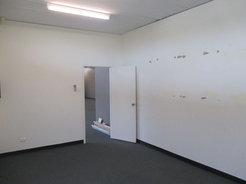 2/4 Albatross Street, Winnellie NT 0820