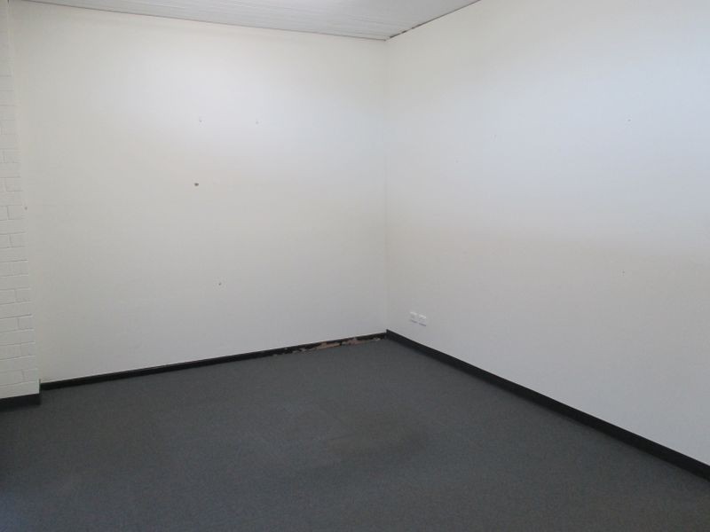 2/4 Albatross Street, Winnellie NT 0820