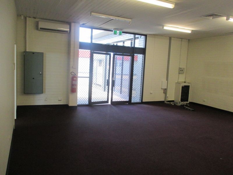 2/4 Albatross Street, Winnellie NT 0820