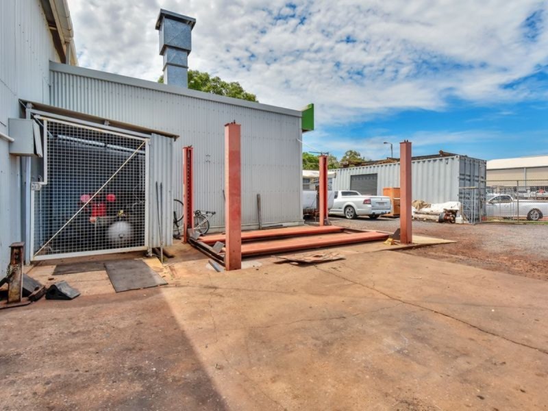 55 Coonawarra Road, Winnellie NT 0820