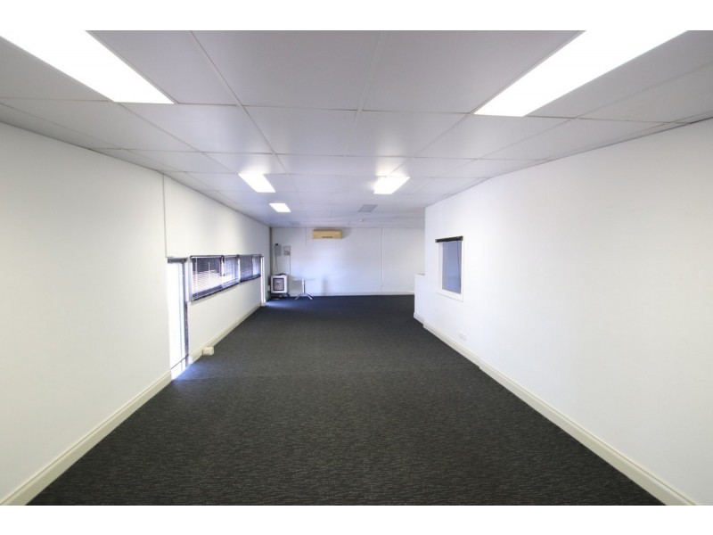 1/2 Damaso Place, Woolner NT 0820