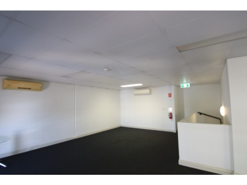 1/2 Damaso Place, Woolner NT 0820