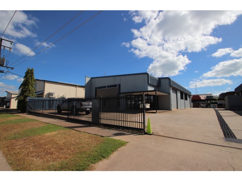 1/2 Damaso Place, Woolner NT 0820