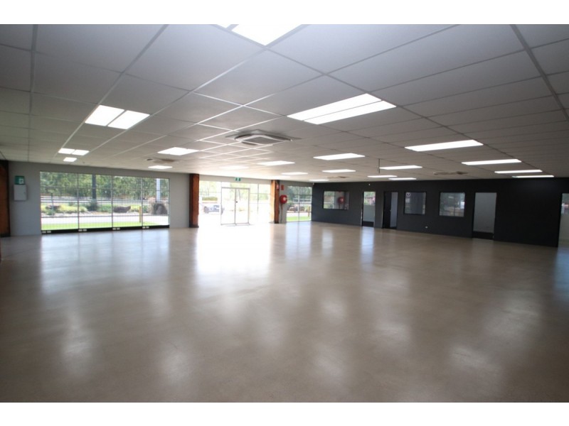 B2/1 De Caen Close, Virginia NT 0834