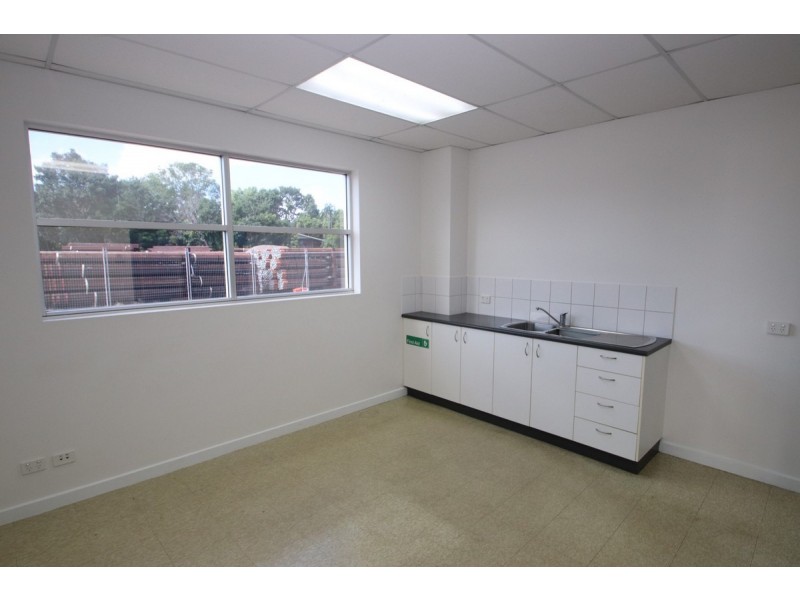 B2/1 De Caen Close, Virginia NT 0834