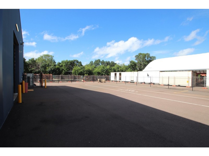 B2/1 De Caen Close, Virginia NT 0834