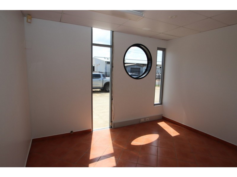 2/2 Damaso Place, Woolner NT 0820