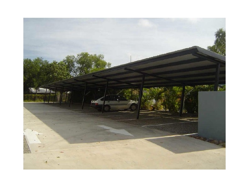 Coconut Grove NT 0810