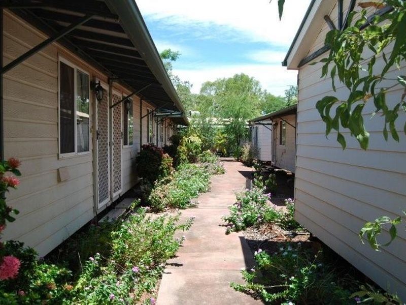 10 Roper Terrace, Mataranka NT 0852