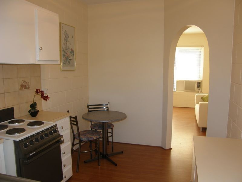 4/2 Winston Avenue, Clarence Gardens SA 5039