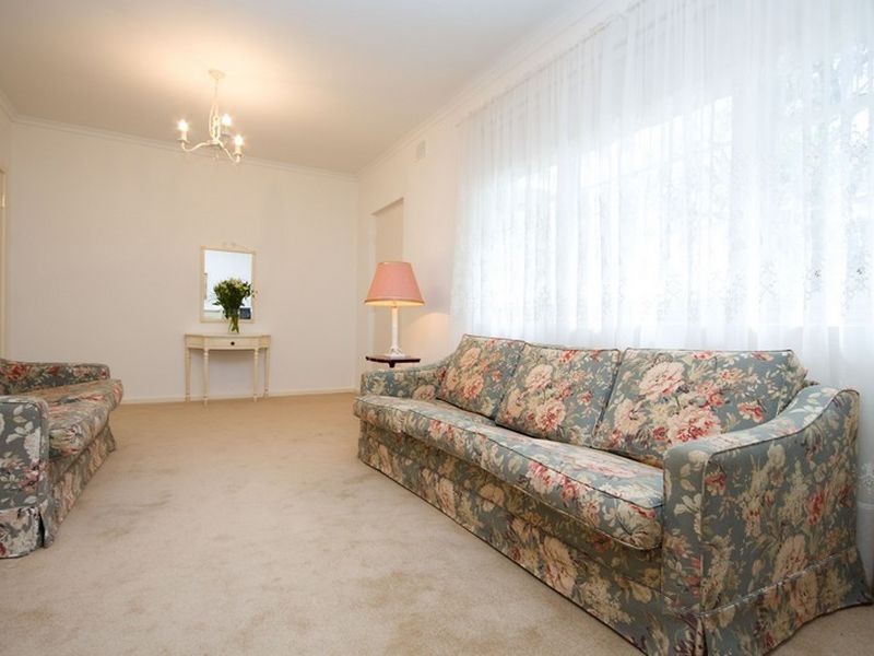 13 Parkmore Avenue, Sturt SA 5047