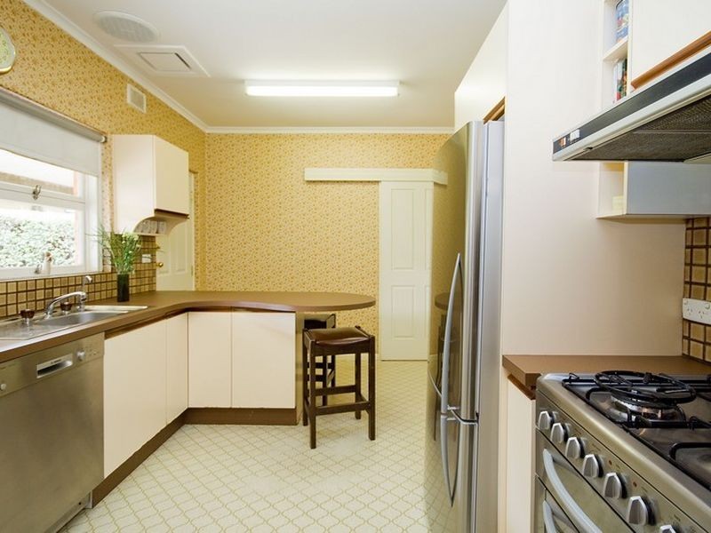 13 Parkmore Avenue, Sturt SA 5047