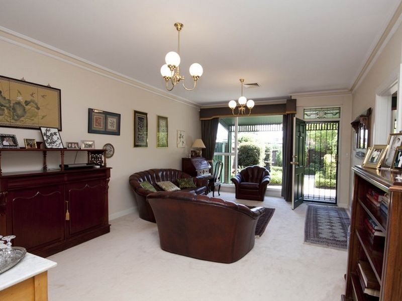 2/10 Gilles Road, Glen Osmond SA 5064