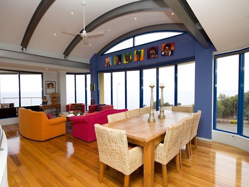 8 Clifftop Crescent, Hallett Cove SA 5158