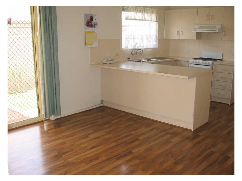 9 Trowbridge Avenue, Mitchell Park SA 5043