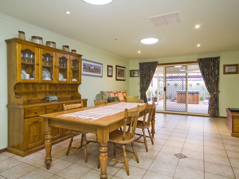 21 Dover Court, Dover Gardens SA 5048