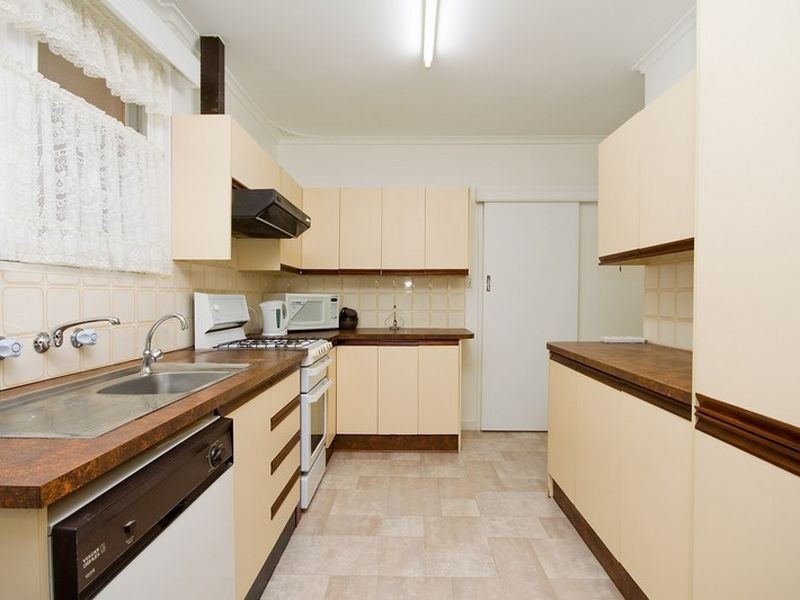 24 Woodland Road, Mitchell Park SA 5043