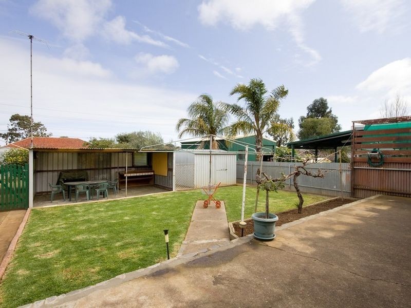 24 Woodland Road, Mitchell Park SA 5043