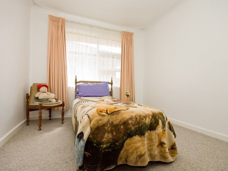 24 Woodland Road, Mitchell Park SA 5043