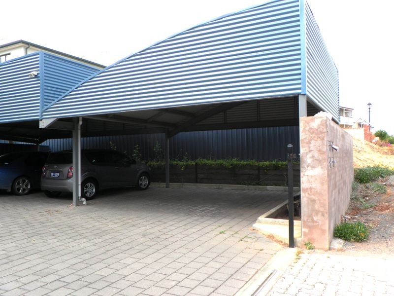 2B St Vincents Avenue, Hallett Cove SA 5158