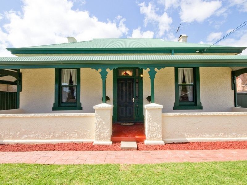 3 Mathias Avenue, Cumberland Park SA 5041