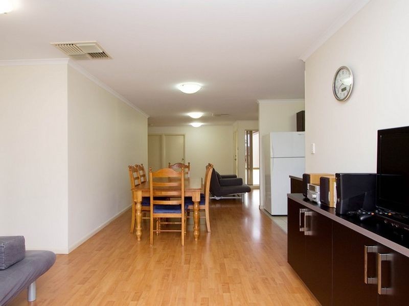 24 Bradley Grove, Mitchell Park SA 5043