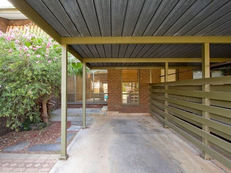 2/37 Forest Avenue, Black Forest SA 5035
