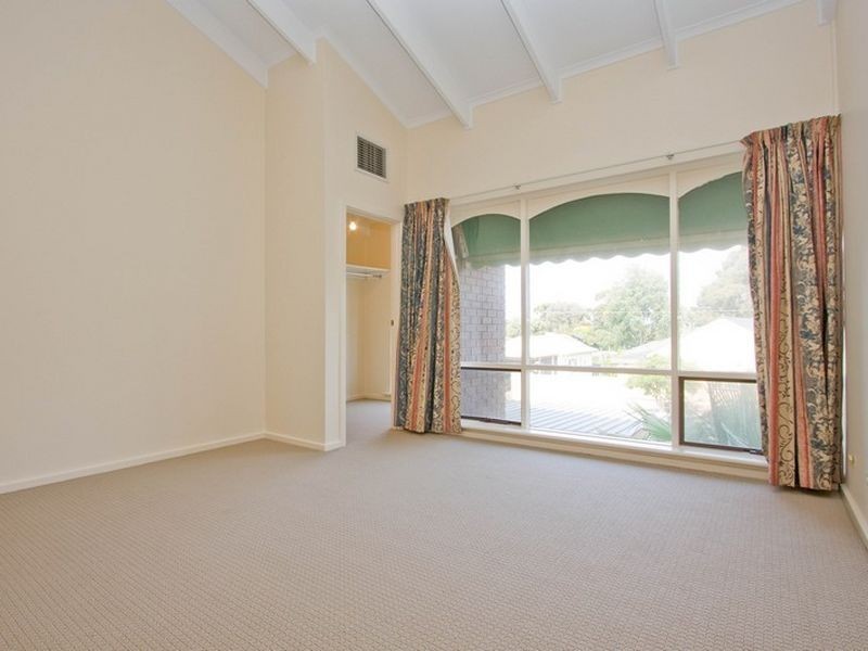 2/37 Forest Avenue, Black Forest SA 5035