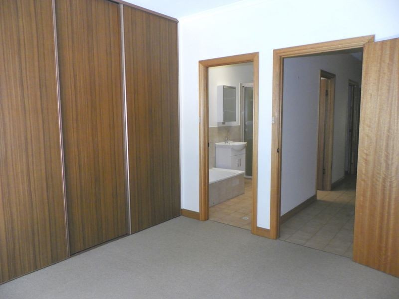 2/61 Kenilworth Road, Parkside SA 5063