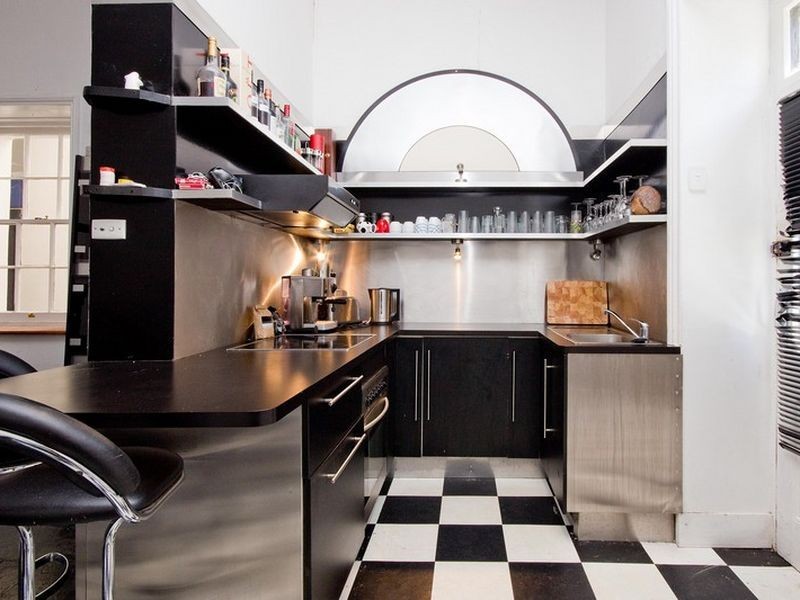 64 Price Avenue, Lower Mitcham SA 5062