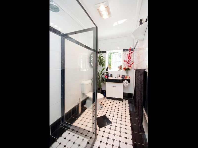 64 Price Avenue, Lower Mitcham SA 5062