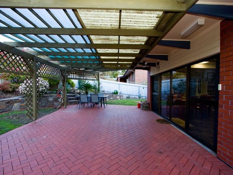 1 Hillview Avenue, Panorama SA 5041