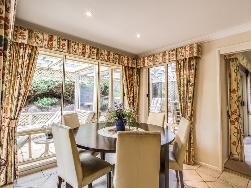 13 The Parkway, Aberfoyle Park SA 5159