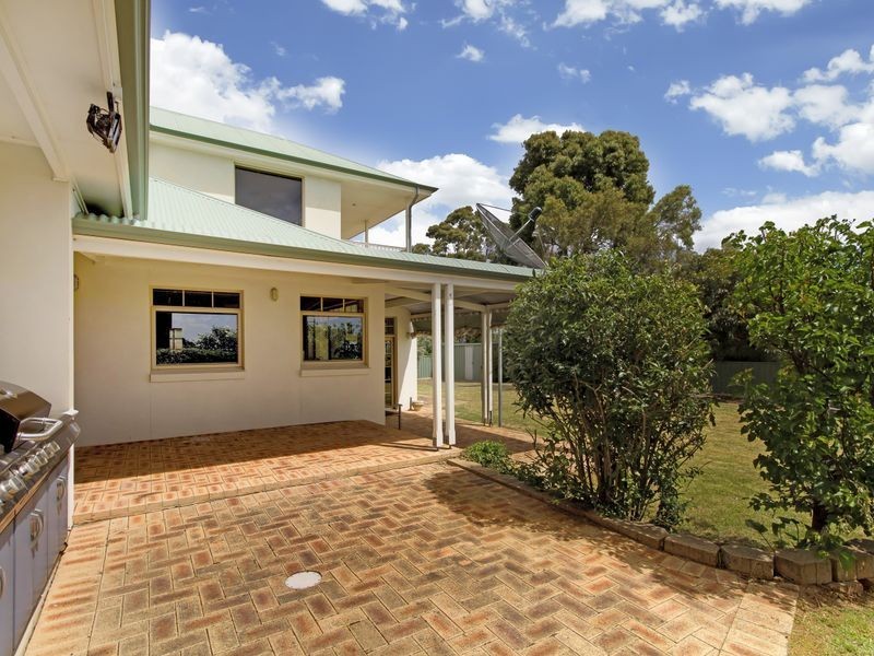 10 Redgum Drive, Pasadena SA 5042