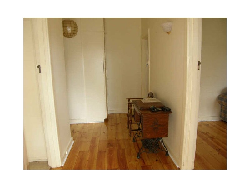 27 Chamberlain Ave, Clarence Gardens SA 5039
