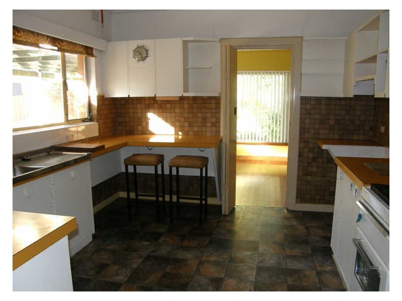 5 Lyall Avenue, Panorama SA 5041