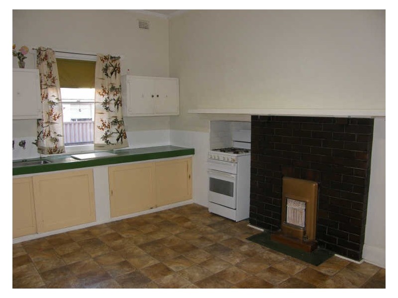 22 Radstock Street, Woodville SA 5011