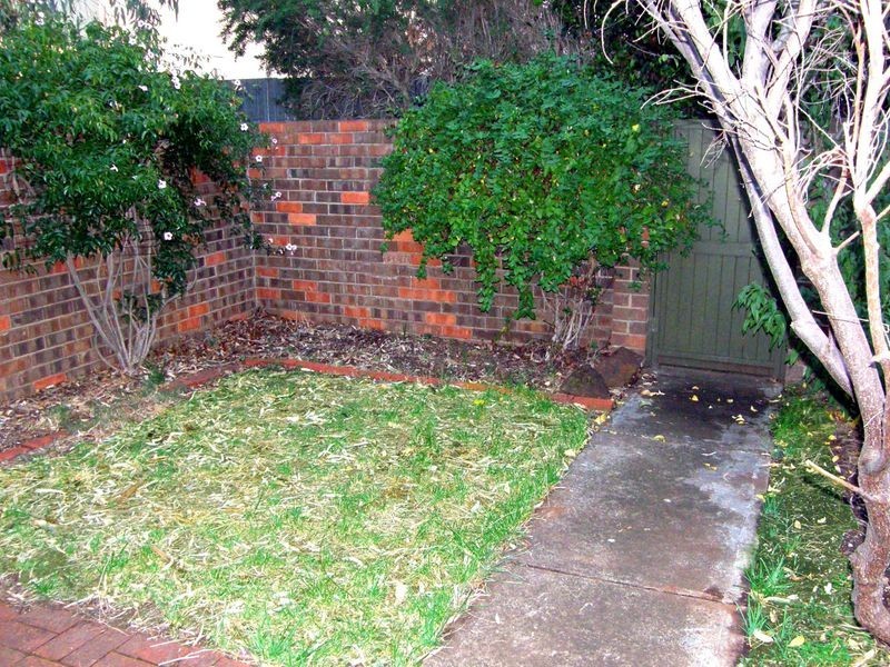 10/4 Fisher Street, Felixstow SA 5070