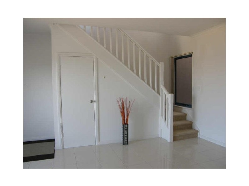 2B St Vincents Avenue, Hallett Cove SA 5158